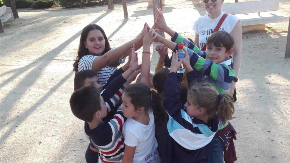 Little Trips Travel by Tea Room School of English October 2019